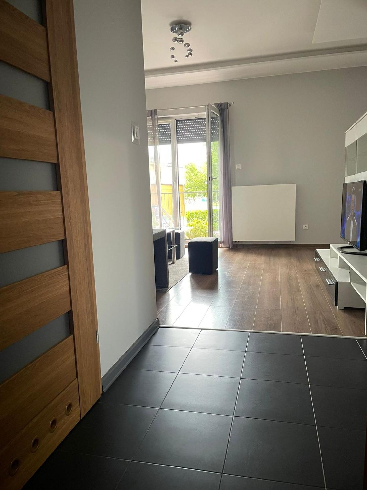 Apartament Laura Z Ogrodkiem Kielce Exteriér fotografie